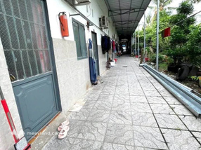 Cho thuê phòng trọ trệt lửng có máy lạnh gần trường FPT - Cần Thơ