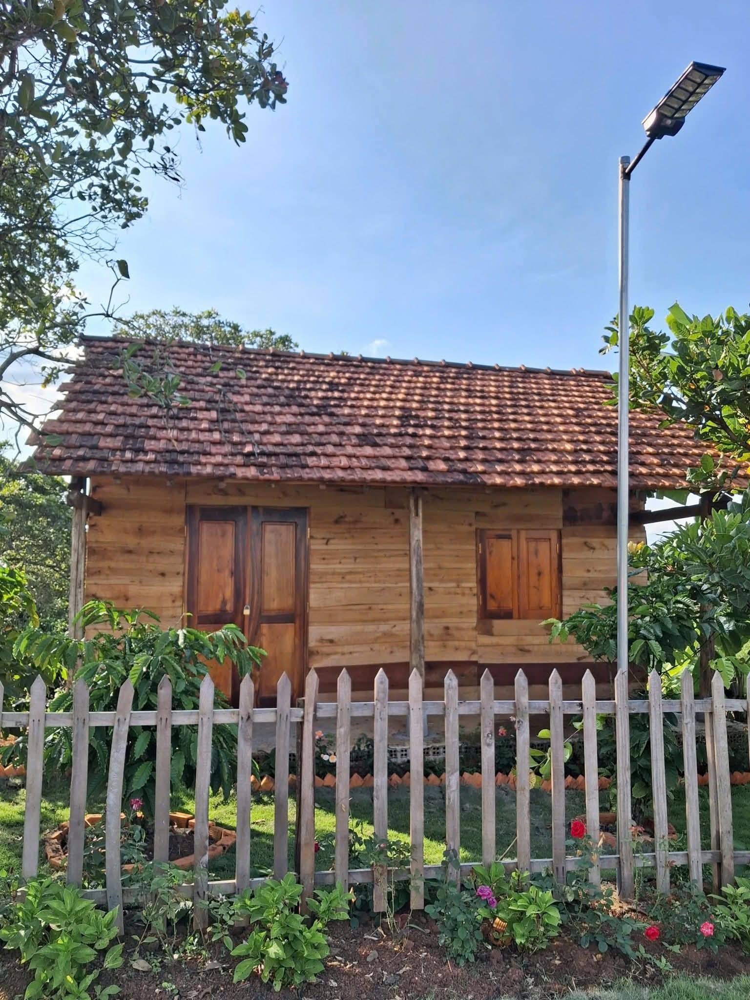 Sở hữu ngay đất vườn 1000m2 tại Buôn Mê Thuột chỉ từ 299 triệu, sổ đỏ từng lô!