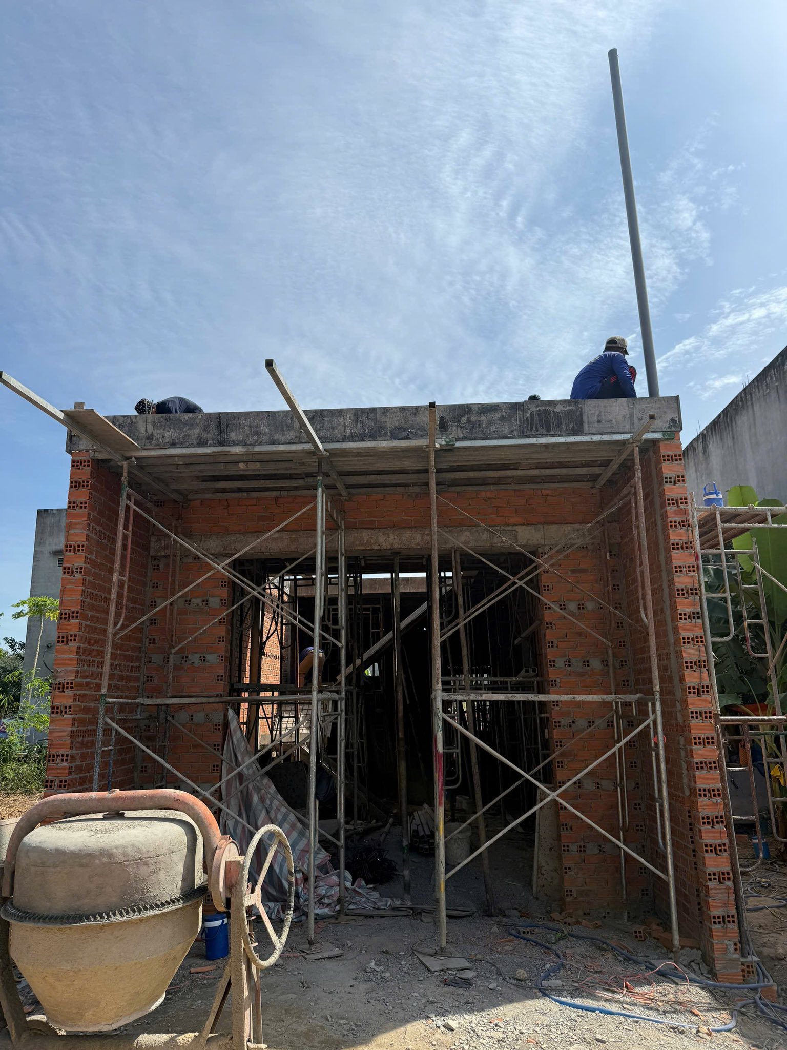 Bán nhà sổ riêng 1 trệt 1 lầu, 3 phòng ngủ tại Khu nhà ở Hội Nghĩa, Tân Uyên, Bình Dương