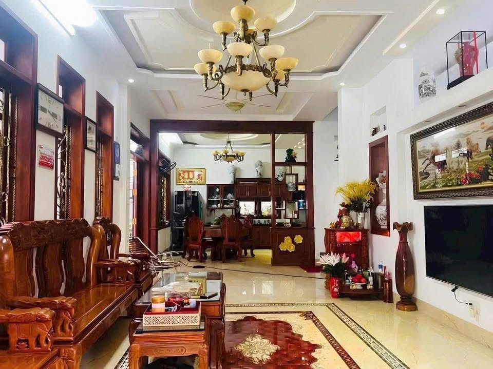 Biệt thự 5 phòng ngủ, 10m mặt tiền, đường 12m tại khu Đại An, Vũng Tàu