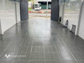 Chủ nhà "mát tay" gửi bán căn nhà 1 trệt 1 lầu tọa lạc ngay mặt tiền Tỉnh lộ 44A