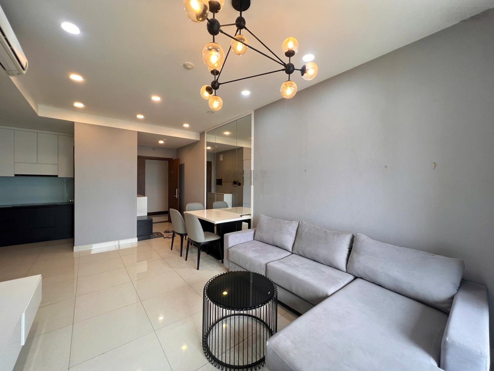 Cho thuê SaiGon Royal 2PN 2WC giá chỉ 30tr/tháng nhà đẹp 0888051345 em Tiên