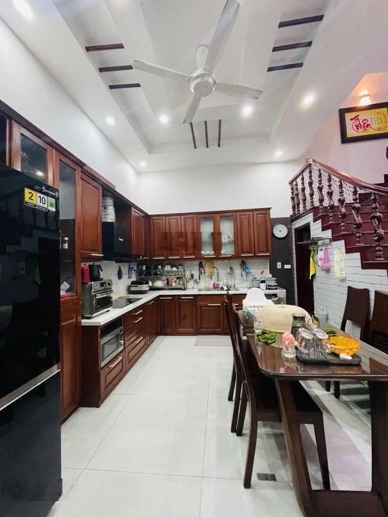 Vip hoàng mai - phân lô ô tô tránh dừng đỗ - ô chờ thang máy - 2 thoáng vĩnh viễn.