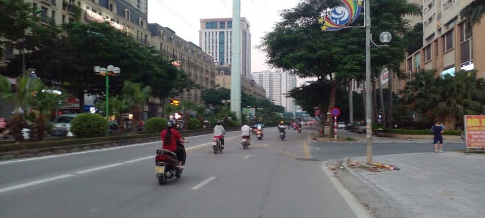 Siêu phẩm mặt phố Nguyễn Thanh Bình, 7 tầng thang máy, kinh doanh đỉnh cao