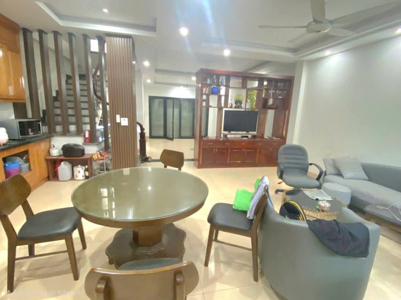 Bán nhà 4 tầng tại khu đô thị Nam Đầm Vạc, Vĩnh Phúc, diện tích 104m2, giá bán thương lượng