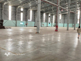 Cho thuê kho xưởng Cụm CN Văn Lâm 1600m2.