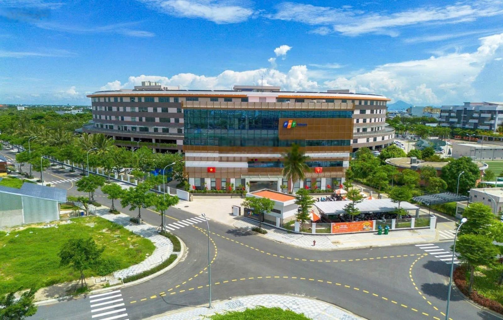 bán cặp đất v5 khu đô thị FPT ĐÀ NẴNG . cặp hướng đông đối lưng trục shophouse