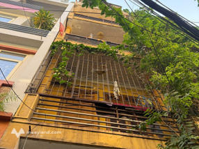 Cho thuê phòng trọ đường Tây Sơn Đống Đa giá chỉ 2,7 triệu/ tháng