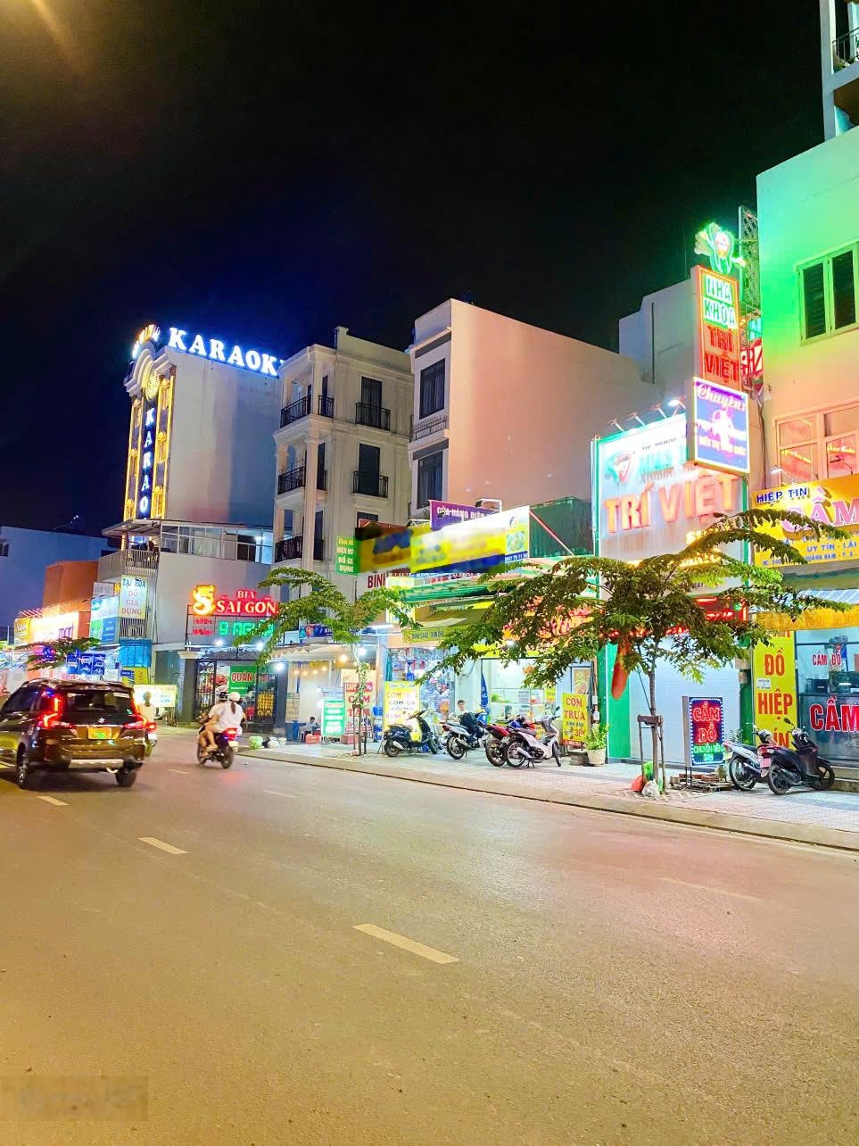 Mặt tiền vị trí vàng, nơi kinh doanh kinh tế sầm uất bậc nhất Quận Gò Vấp. LH 0903070684