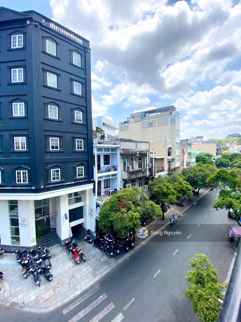 Định Cư bán nhà MT Lê Thị Riêng - Nguyễn Văn Tráng, Q1, 4.2x16m, KC 6 Tầng, HĐT 90tr/th, Giá 36 Tỷ