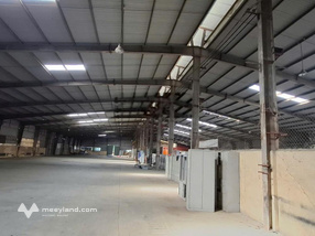 CHO THUÊ XƯỞNG MẶT ĐẠI LỘ THĂNG LONG XÃ HOÀ LẠC, HÀ NỘI Diện tích 3.400m² Container vào tận nơi