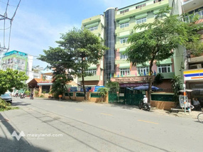 Nhà 4 Tầng 4 phòng ngủ hẻm xe hơi Bành Văn Trân