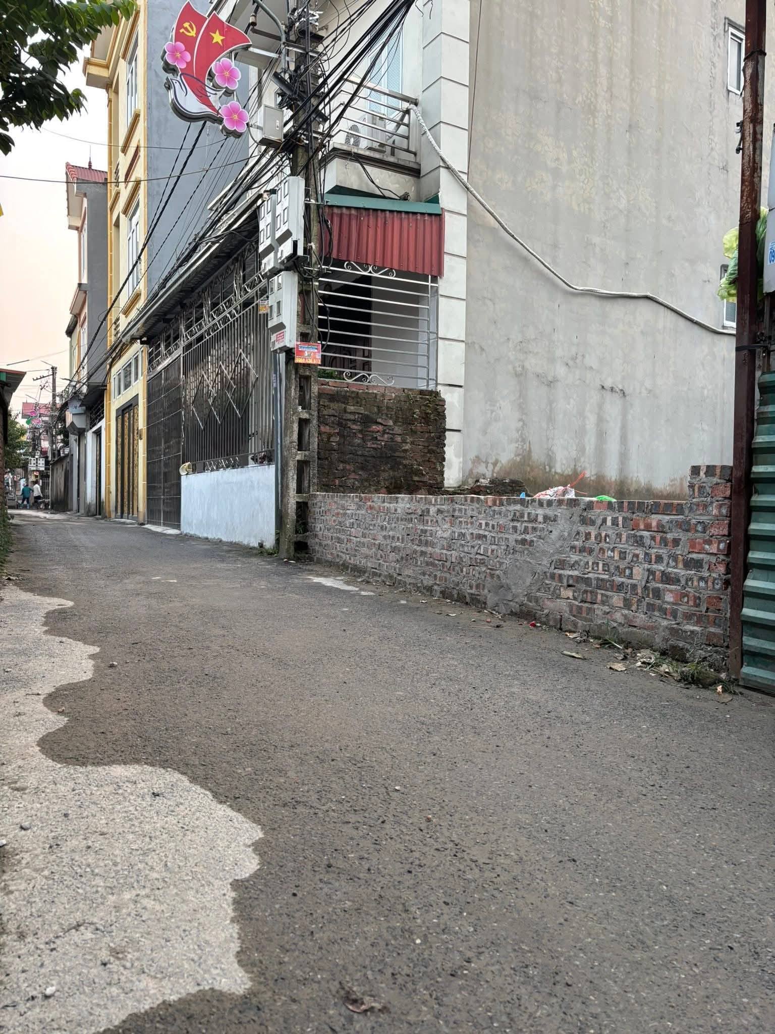 Nhà nhỏ xinh, ô tô ngủ trong đất tại Tự Nhiên, Thường Tín, diện tích 44m2, giá 2,25 tỷ