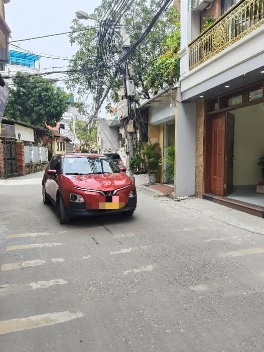 Bán nhà Phố Nam Dư, 32m2, 3 tầng, mặt ngõ 2 ô tô tránh, sổ vuông vắn, giá tốt