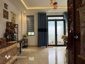 Nhà 3 tầng dt gần 60m2 mặt tiền Nại Tú. Sát khán đài xem pháo hoa Sông Hàn . nhỉnh 6 tỷ