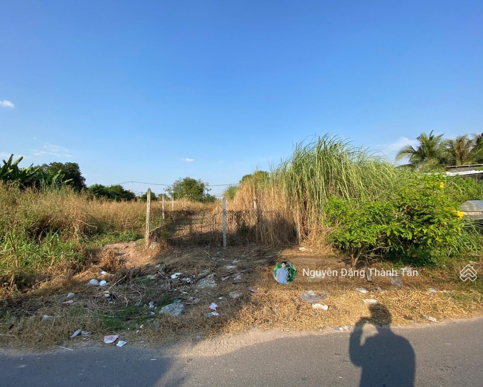 Bán gấp lô đất vị trí siêu nóng đường nguyễn thị se đường nhựa rộng 10m, được phép xây dựng tự do