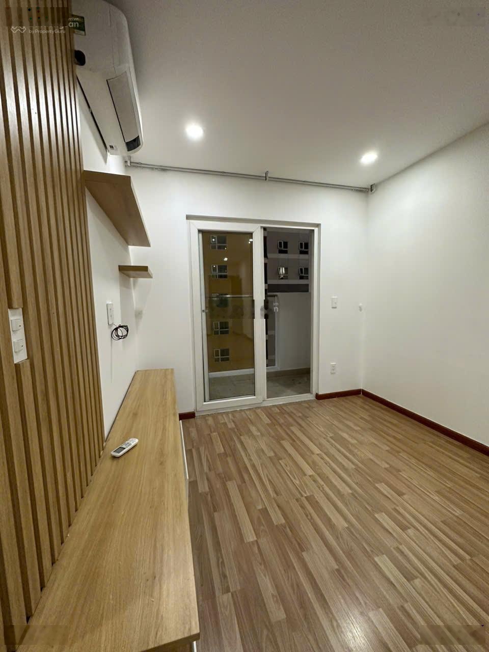 Bán căn hộ C09.10 Diamond Riverside, giá 3,28 tỷ, 73m2, 2PN, 2WC