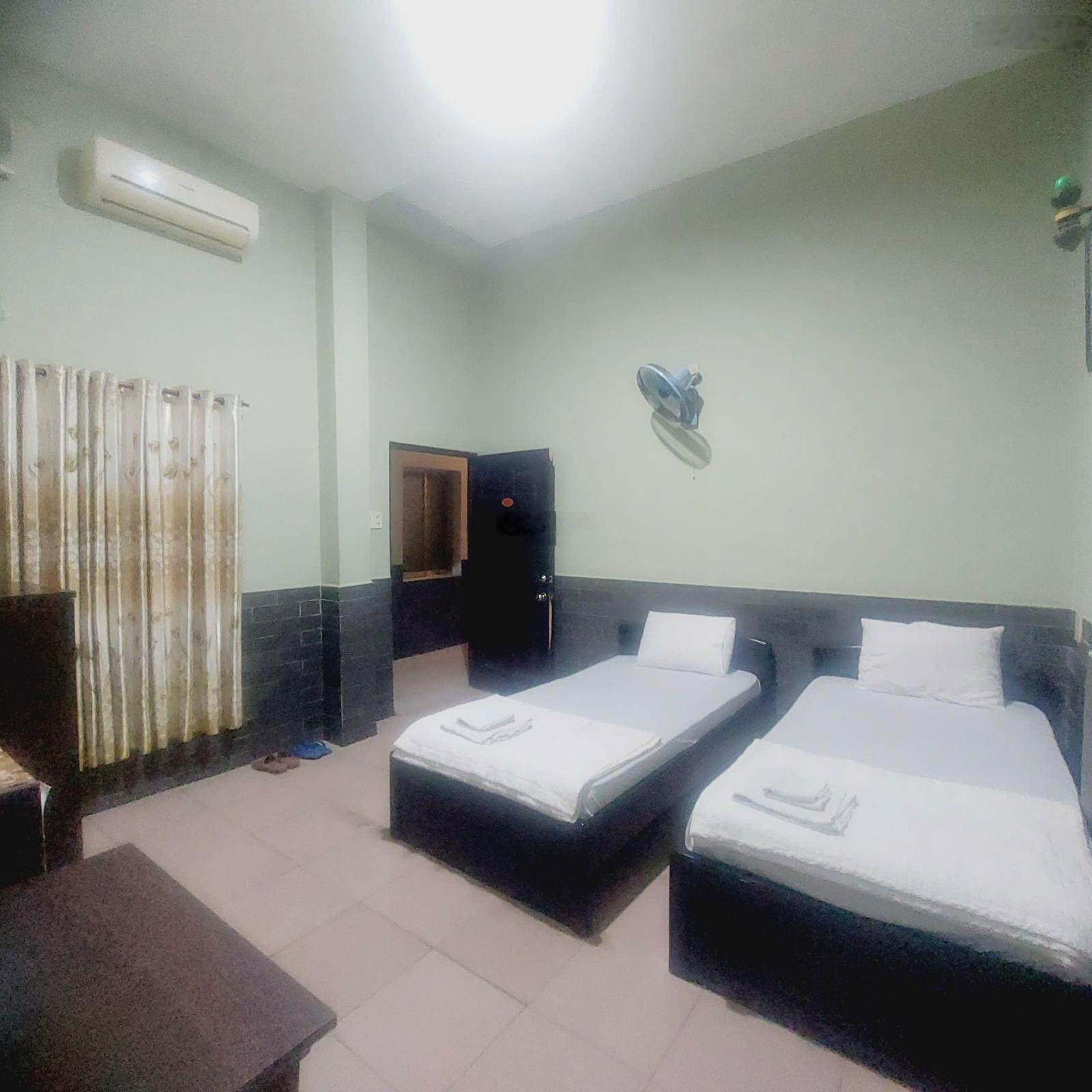 Cho thuê khách sạn 28 phòng ngay đường Phan Trung Biên Hòa