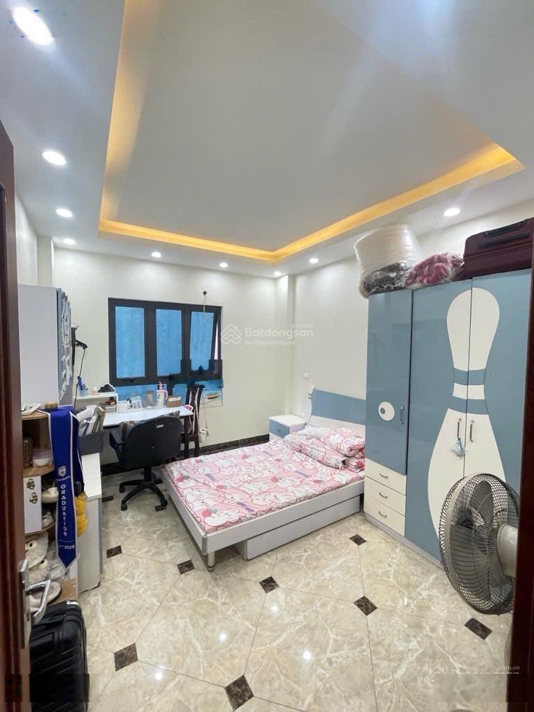 Hiếm trung tâm Thái Hà 40m*5T*giá 9,5tỷ dân xây 2 thoáng ôtô đỗ 10m - ngõ thông - KDVP - ở cực VIP