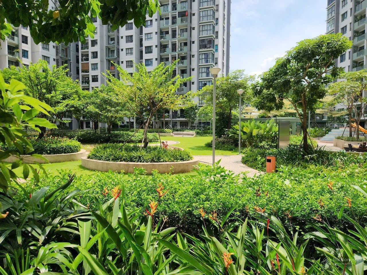 Bán nhanh căn hộ Emerald 53 m2 giá 3,67