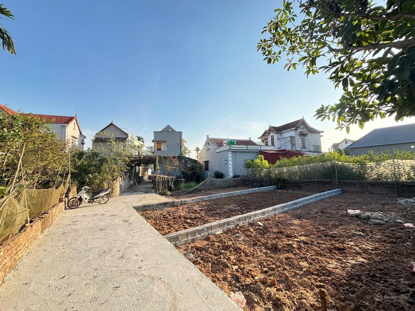 Duy nhất 1 lô tại CD Quán Trạch, Liên Nghĩa , Văn Giang giá chỉ 1,420 tỷ đường ô tô