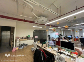 Cho thuê mặt bằng kinh doanh văn phòng- nguyễn sơn- long biên 160m2 , có hầm để xe, pccc tiêu chuẩn