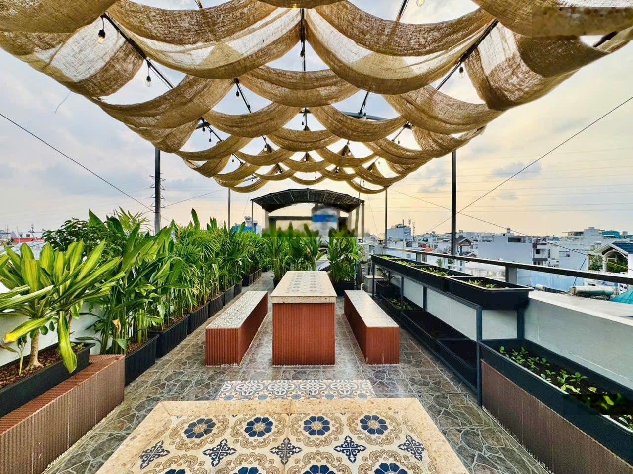 Nhà phố cao cấp xe hơi ngủ trong nhà - hẻm thông 6m đường Phạm Văn Chiêu - P9 Gò Vấp