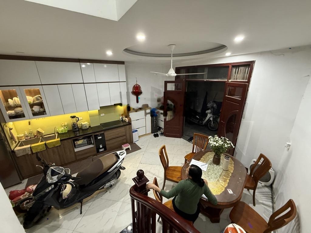Bán nhà riêng chính chủ 58m2 mặt ngõ thông rộng 20m ra ô tô tránh đỗ phố Kim Giang, Thanh Xuân