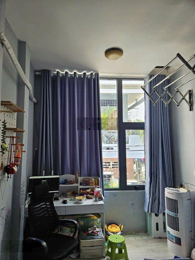 Mặt tiền đường số q4- 2 lầu đúc - 23m2- ko lg- chỉ 5 tỷ nhỉnh