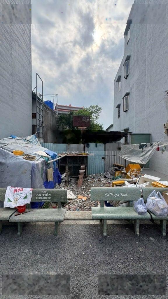 Bán đất 136m2 đường Thạnh Lộc 3 phường Thạnh Lộc, Q12, (5,6x24) hẻm 5m oto vào nhà giá 6,8tỷ