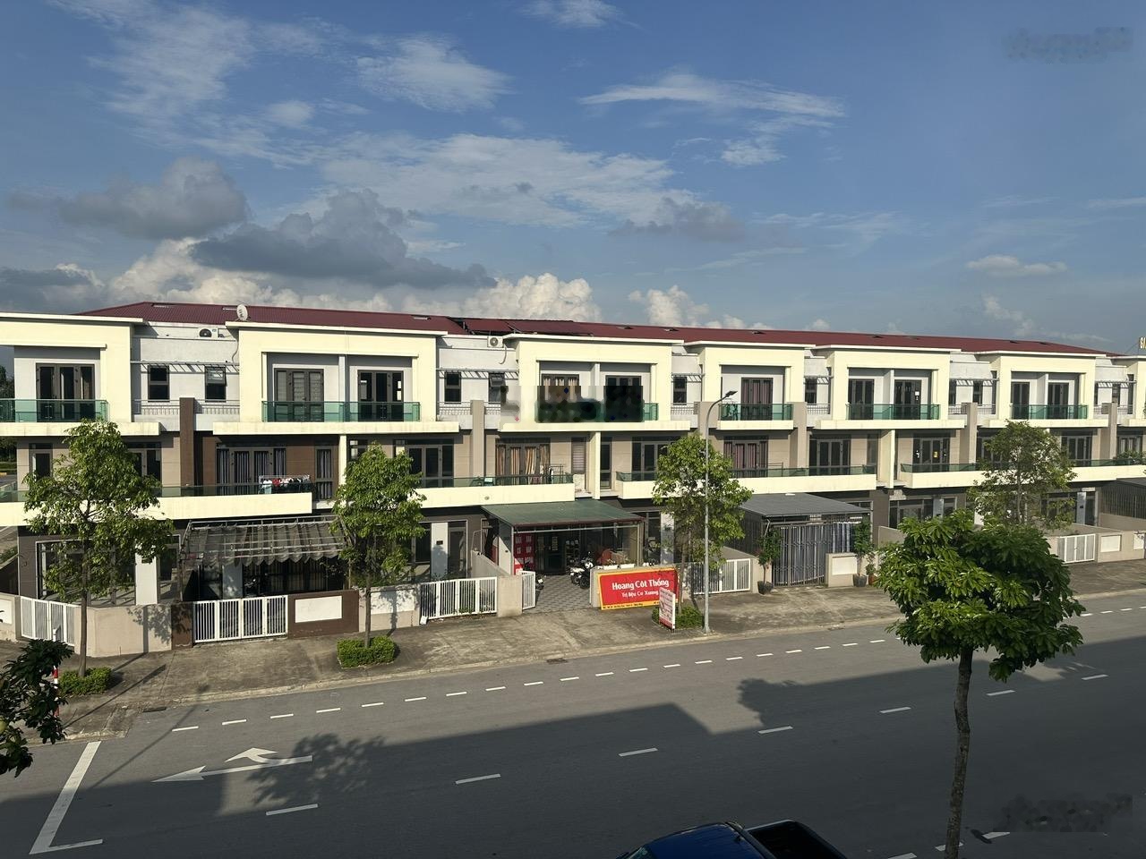 Hiếm! căn góc centa city - diện tích 120m2 - 3 mặt thoáng - đã hoàn thiện chỉ việc về ở