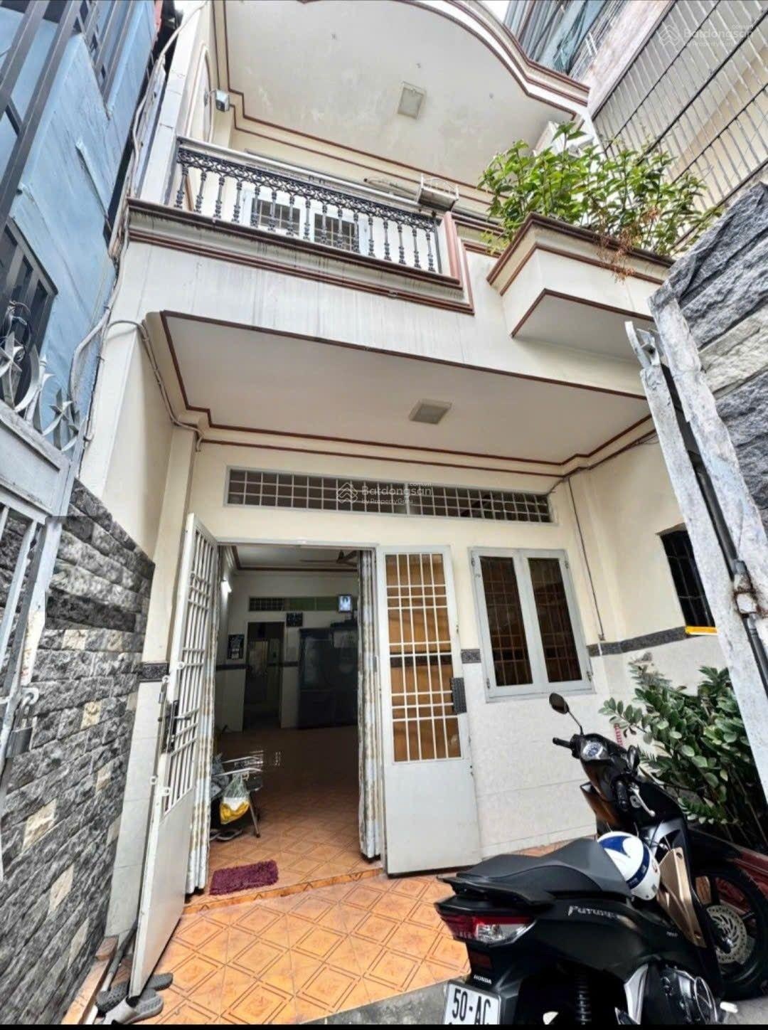 Hẻm 1/ Quang Trung, An Hội Tây (p12 cũ) - sát mặt tiền - 6 phòng ngủ - sổ nở hậu - 120 m2 - giá rẻ