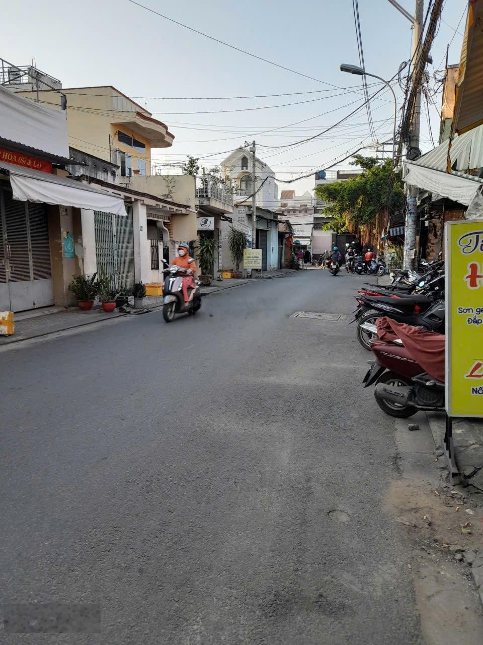 Mặt tiền kinh doanh, sát MT đường Lô Tư, cập ranh chợ Gò Xoài, BHH A, Bình Tân, LH 0903070684