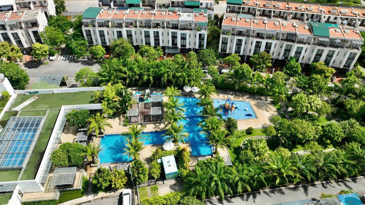 Bán liền kề lotus 8,6 full nội thất kinh doanh 40tr/ tháng vận hành được luôn