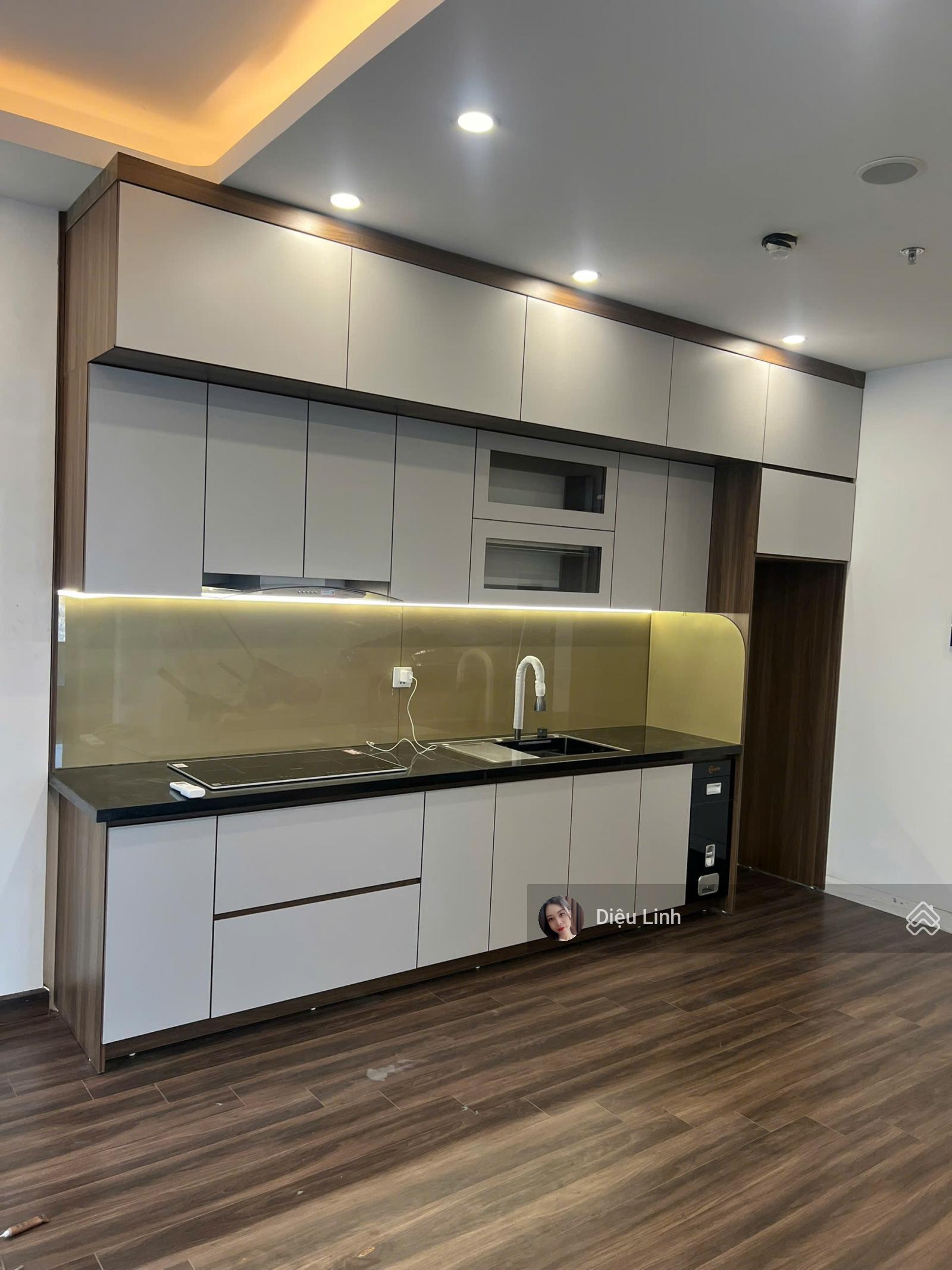 Bán căn 2PN full đồ phòng khách rộng nhất Hoàng Huy Commerce toà Lotus