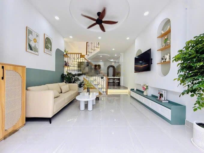 Bán nhà đẹp ngay Hiệp Bình Phước Thủ Đức. DT 58.9m2. 1T1L. Đang có dòng tiền ổn định 12 triệu/tháng