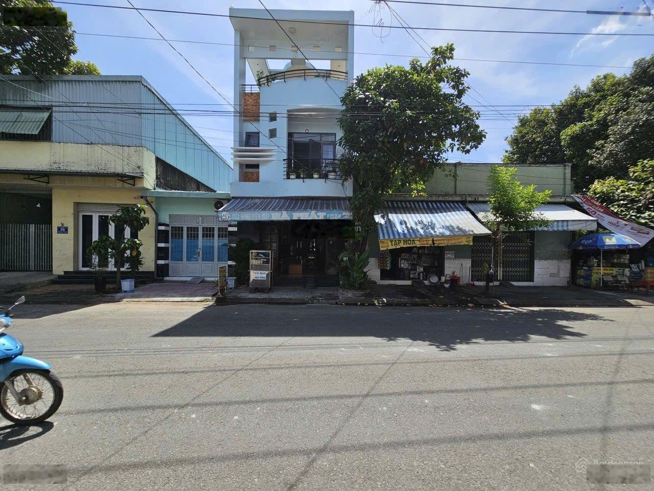 Nhà mặt tiền trục chính kinh doanh kdc Đại Quang gần ngã tư Chiêu Liêu Dĩ An