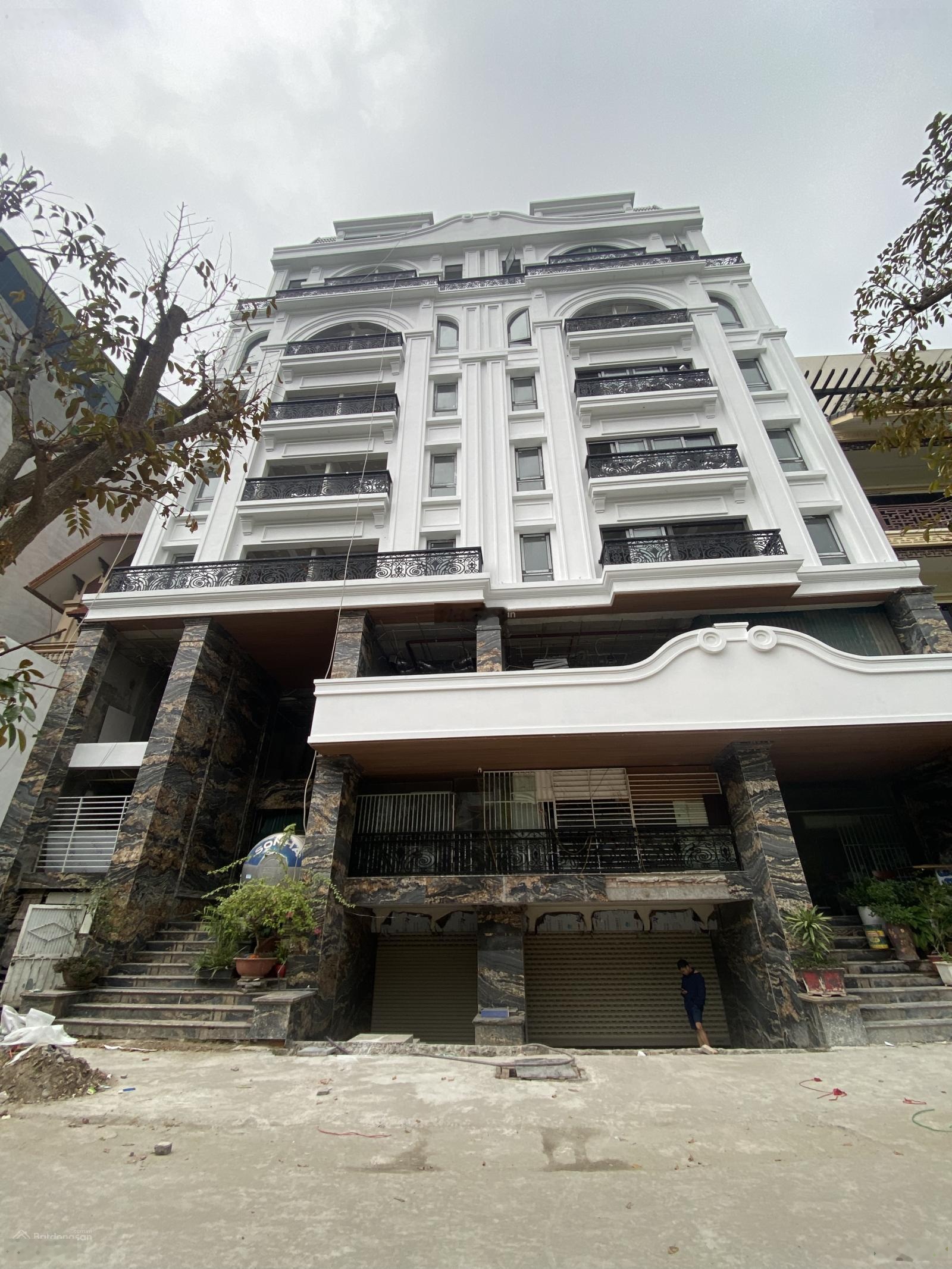 Bán nhà Phố VIP Duy Tân Cầu Giấy SỔ VUÔNG, MẶT TIỀN RỘNG GIÁ NGON 76 tỷ