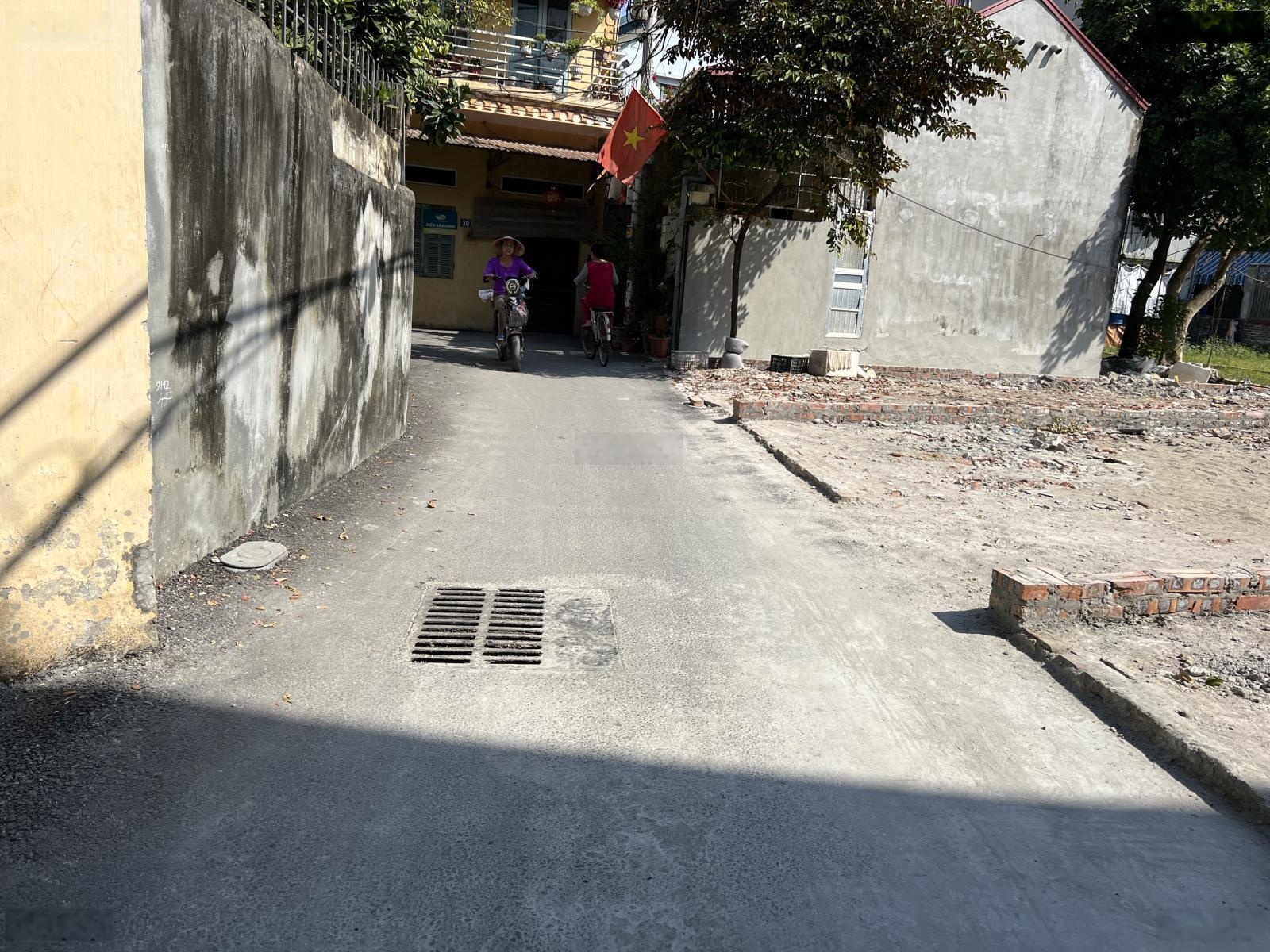 Bán đất ở đô thị tại thị trấn Quốc Oai, Hà Nội sổ đỏ chính chủ