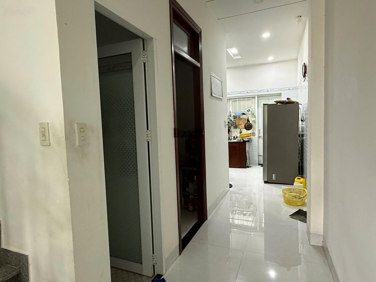 Bán nhà Khu đô thị Hà Quang 1 có sổ hồng công chứng, 3 tầng đối diện công viên chỉ 9,5 tỷ