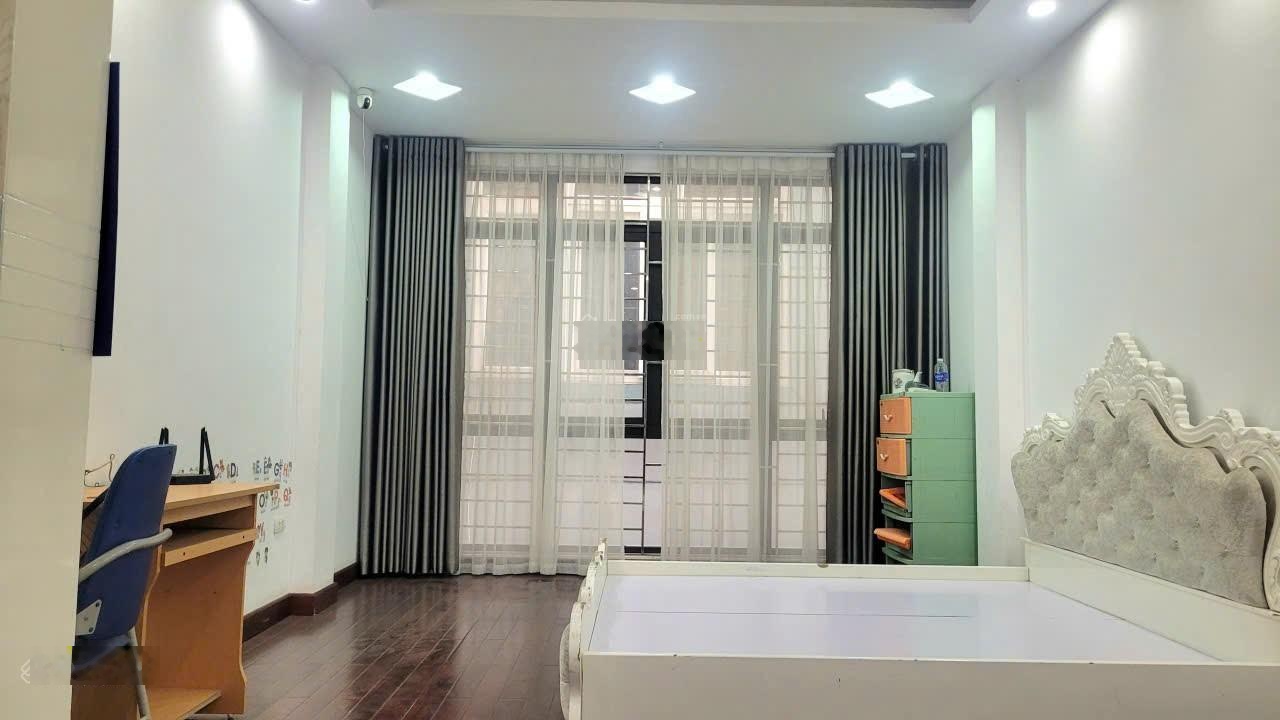 Nhà đẹp ở ngay 43m2, 6 tầng thang máy phố Nguyễn Văn Lộc, Mộ lao, Hà đông, đường oto. 14.x tỷ