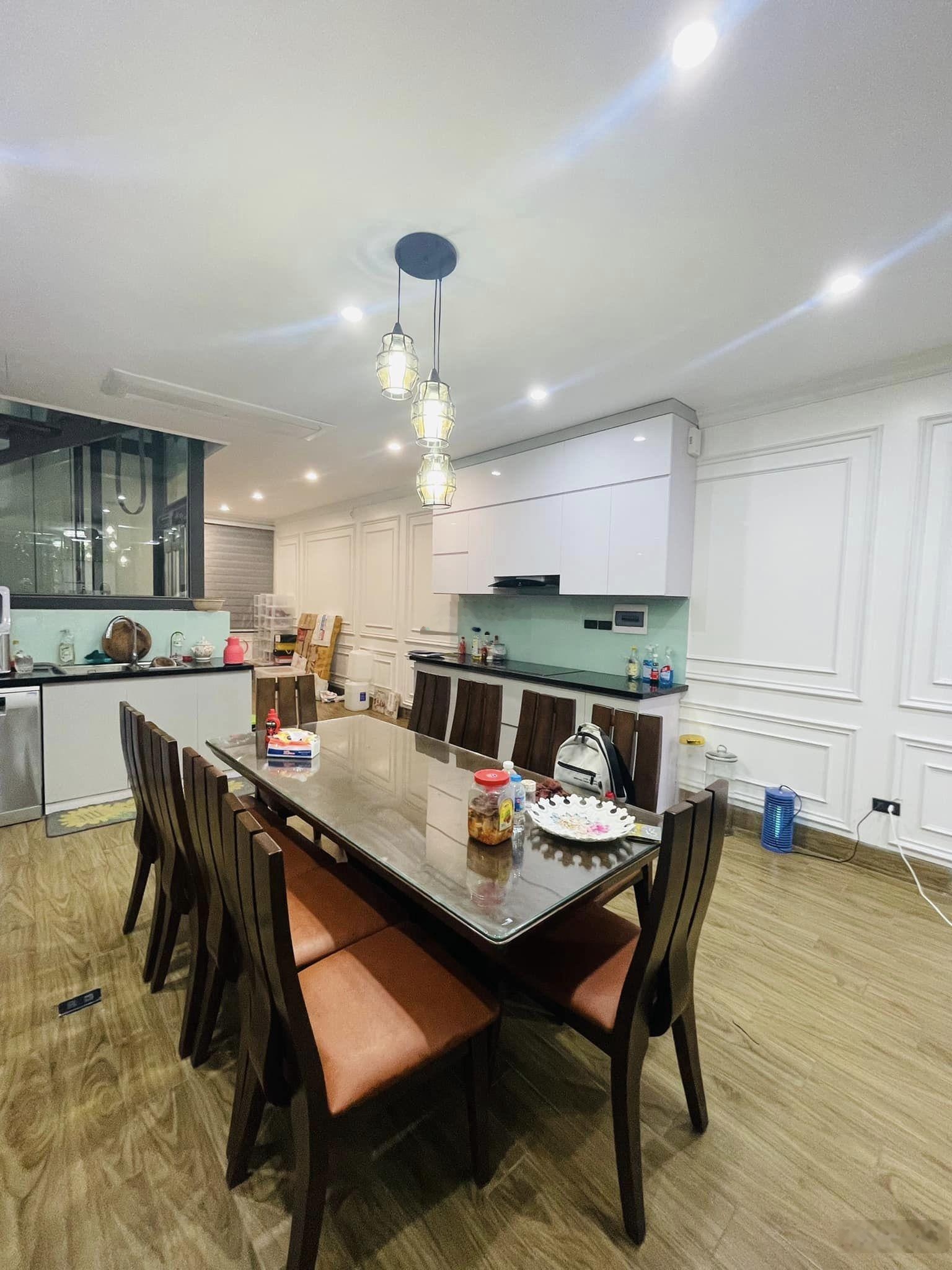 Bán nhà Thanh Xuân, ô tô cách 3 bước chân, ngõ thẳng tắp, nhà đẹp chỉ xách vali về ở