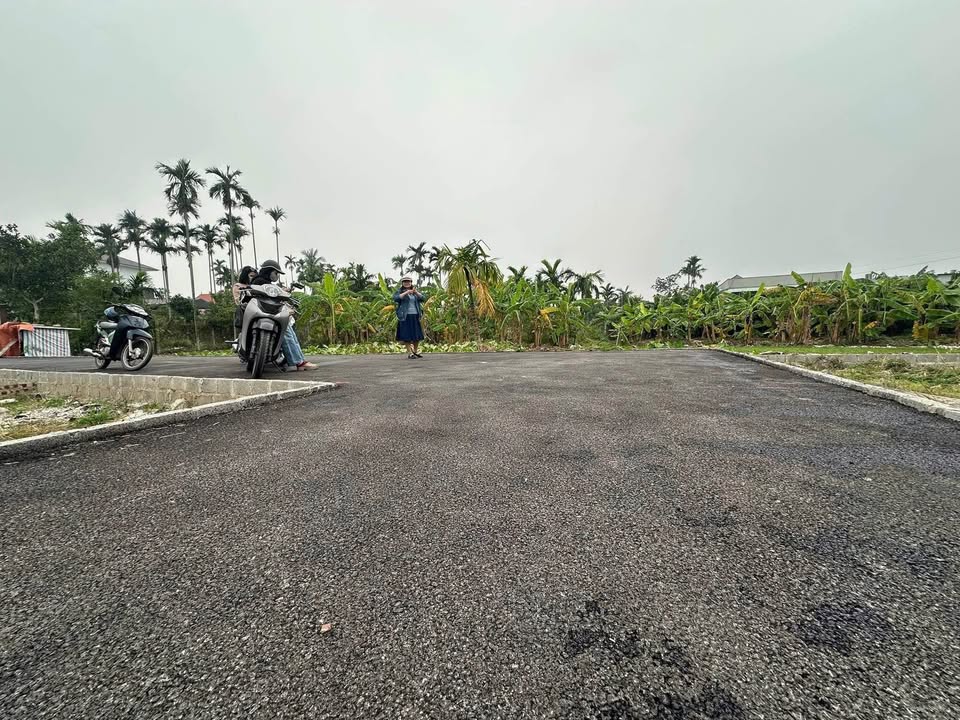 Bán đất vuông vắn 46.2m2, mặt tiền 4.13m tại Dương Kinh, Hải Phòng ngõ ô tô rộng rãi