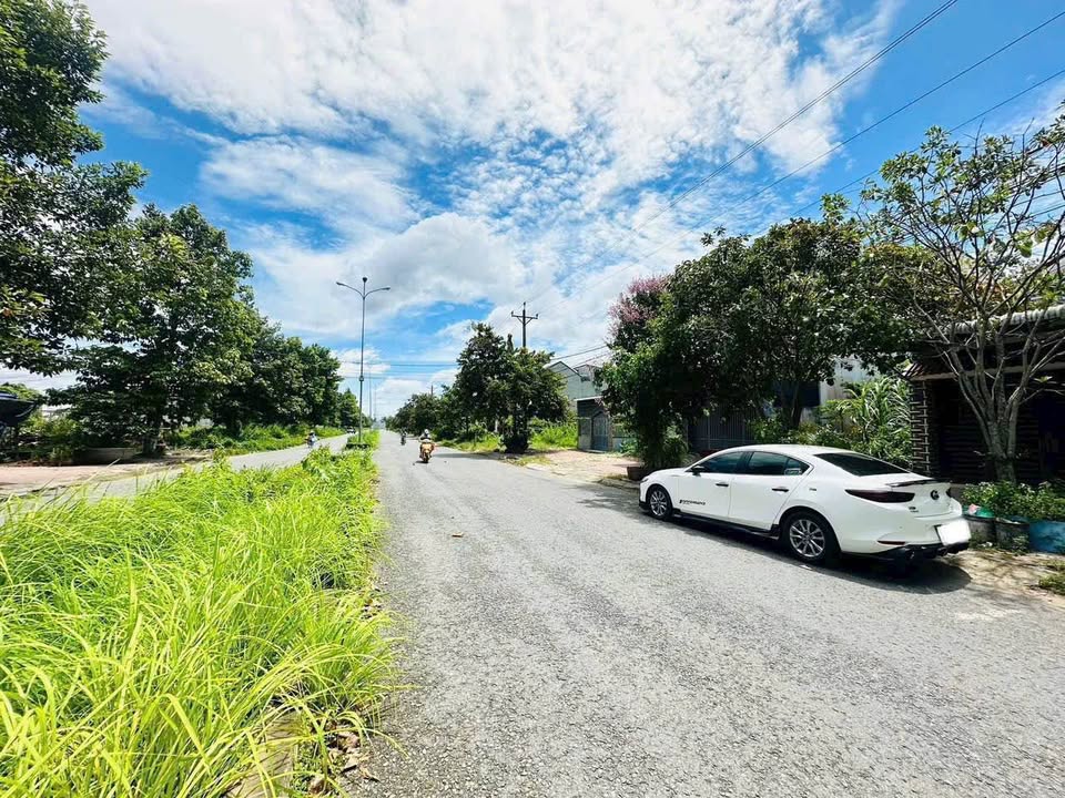 Bán gấp nền thổ cư Vĩnh Long, vị trí đẹp, giá chỉ 1.45 tỷ