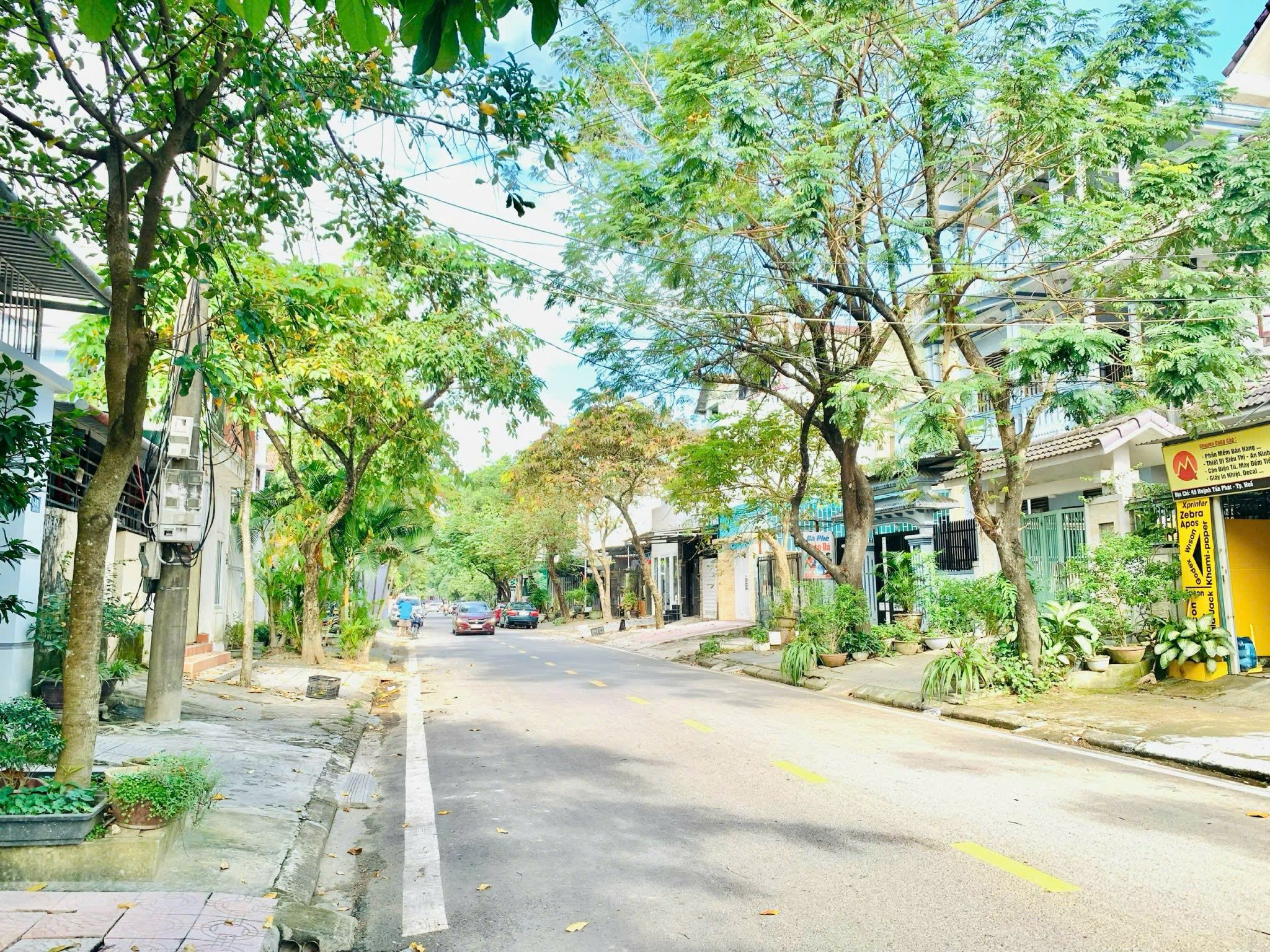 Nhà 3 tầng 11 phòng 'chất lừ' mặt tiền Huỳnh Tấn Phát, Huế thu nhập khủng, giá hời