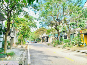 Nhà 3 tầng 11 phòng 'chất lừ' mặt tiền Huỳnh Tấn Phát, Huế thu nhập khủng, giá hời