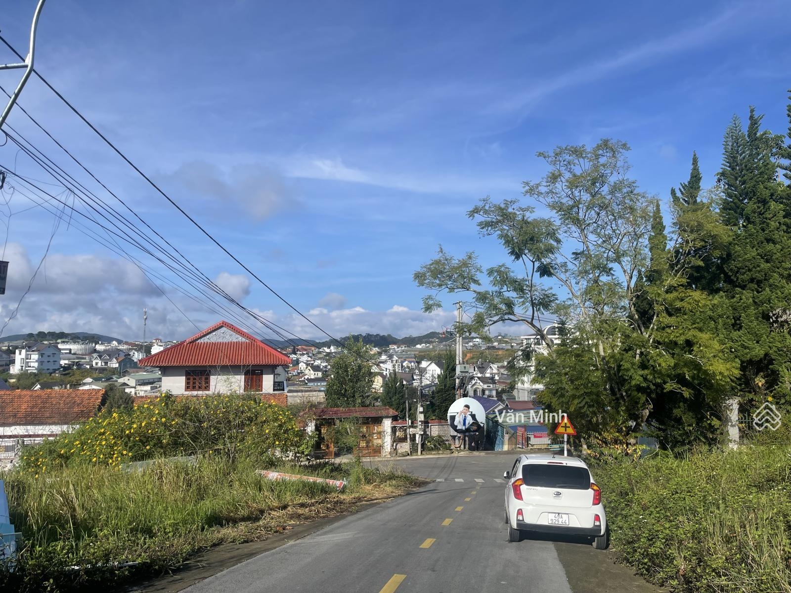 RẺ nhất KQH Đồi Huy Hoàng, vị trí ĐẸP nhất, 860m2 ngang 21m full ODT thế dương bằng phẳng 44tr/m2