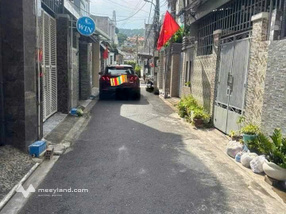 Cho thuê nhà 1 tr 1 lầu mặt tiền đường Phạm Hồng Thái - P7 - Tp Vũng Tàu