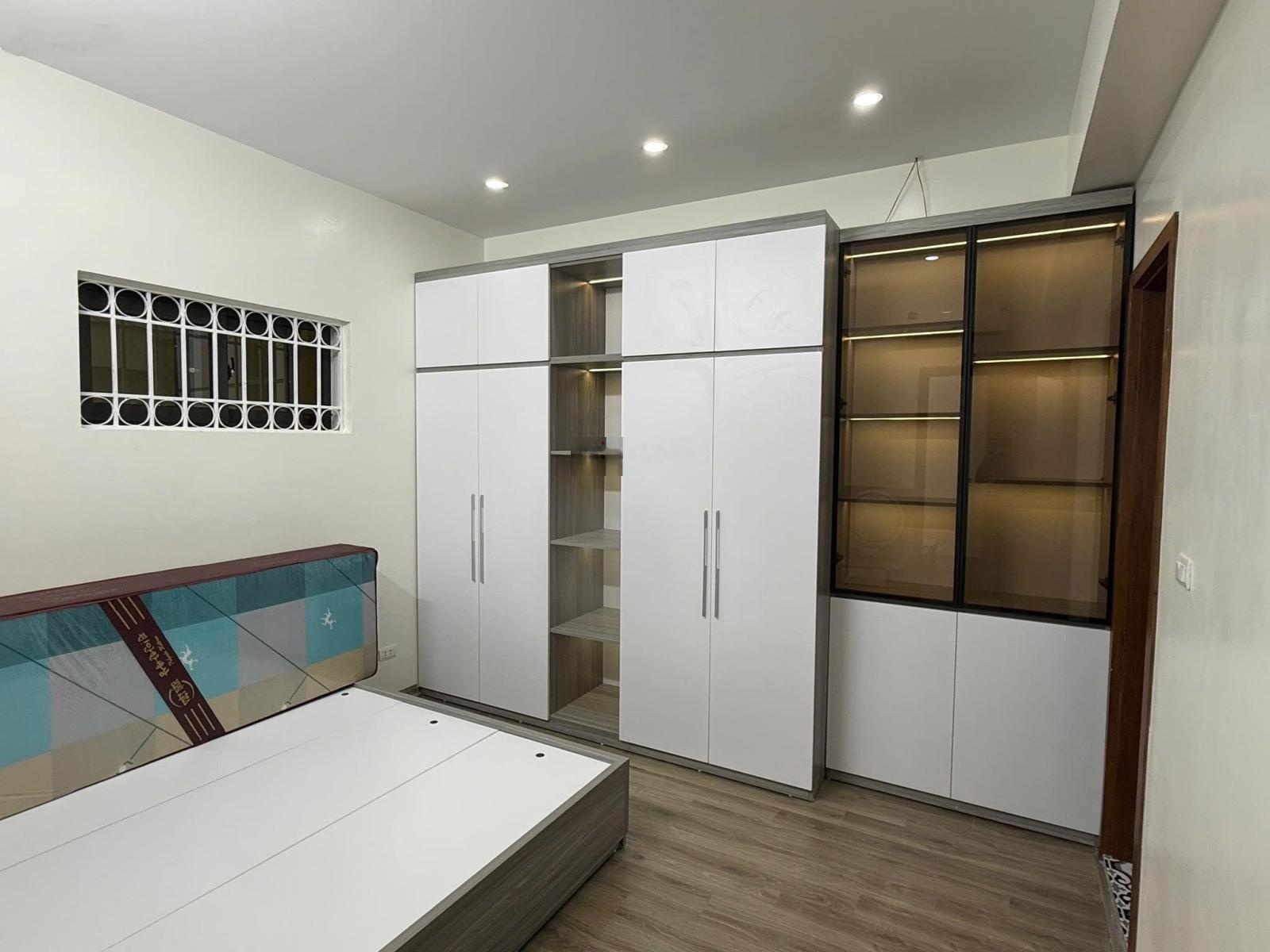 Bán căn hộ tòa N01 CC Ba Hàng A số 282 Lĩnh Nam - Hoàng Mai DT: 84 m2 3PN 2 WC, LH 0983873848