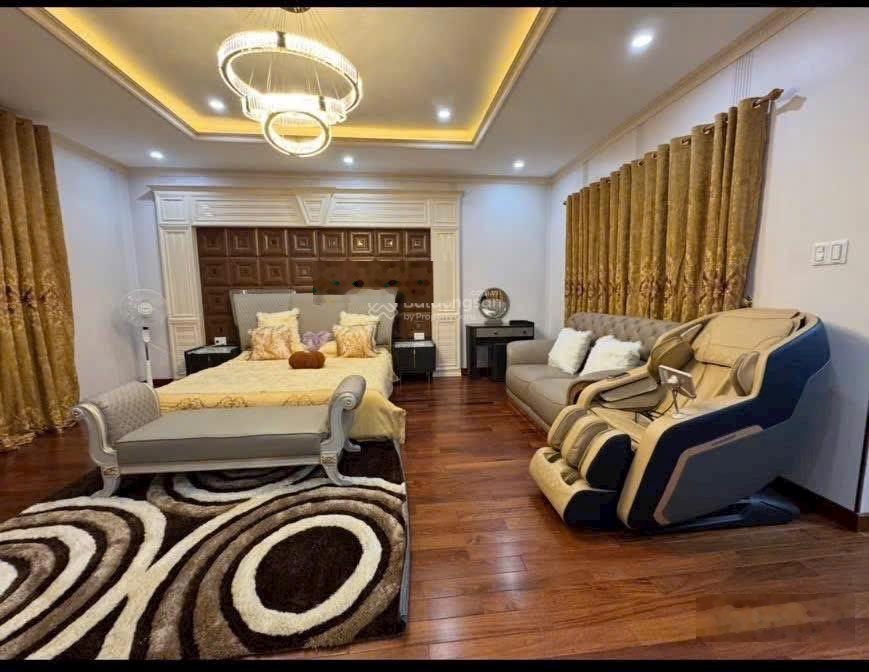 Bán căn biệt thự siêu hot, VIP, mặt tiền đường 7,5m, khu sinh thái Hoà Xuân - Cẩm Lệ, giá tốt